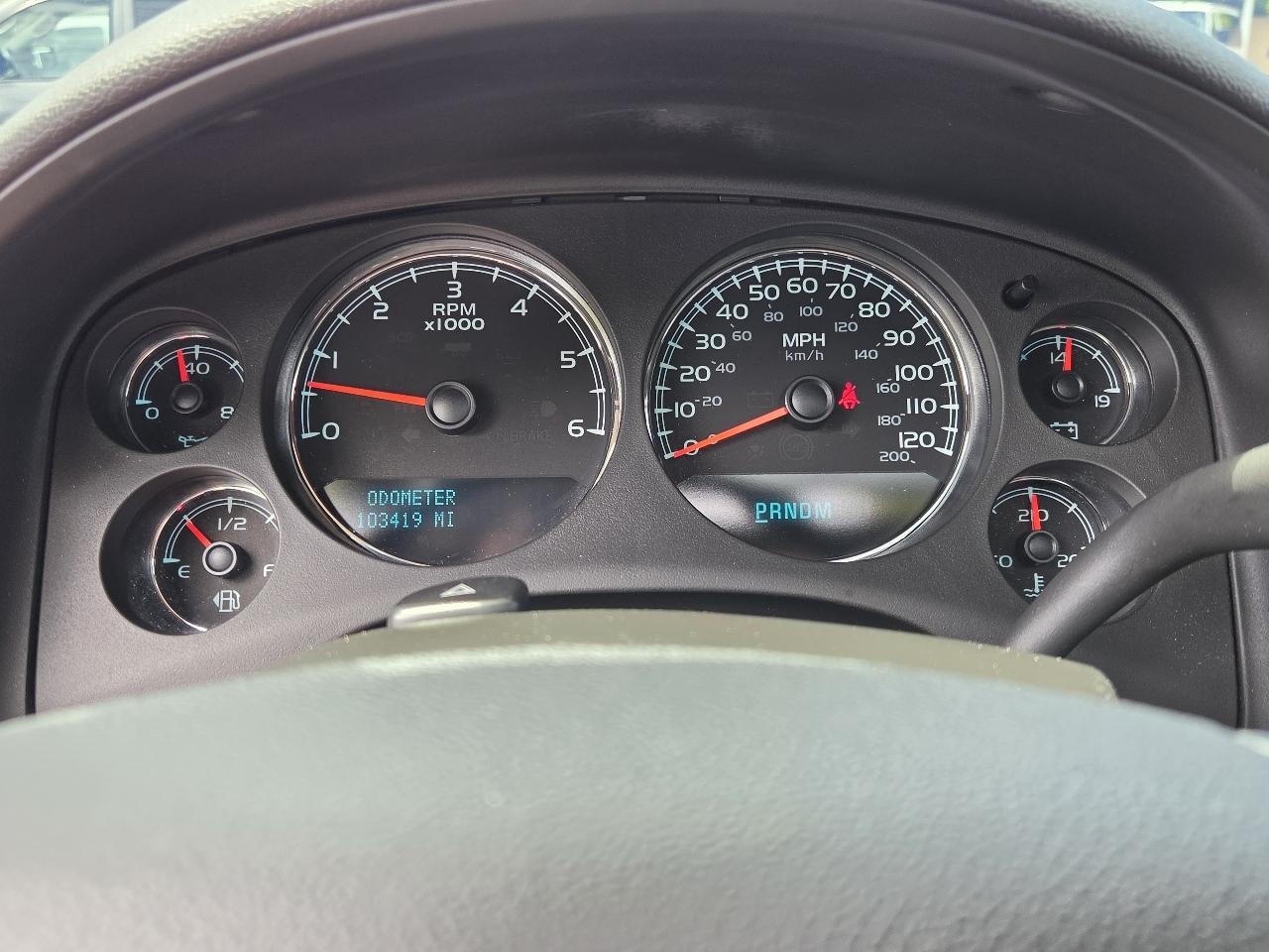 Chevrolet Tahoe  2010