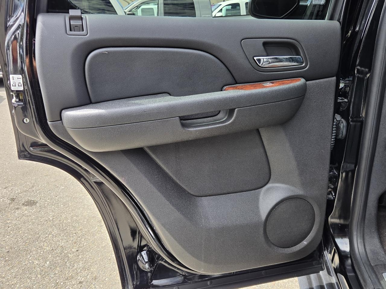 Chevrolet Tahoe  2010