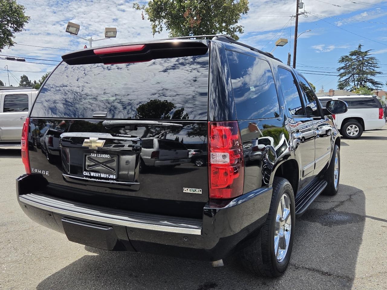 Chevrolet Tahoe  2010