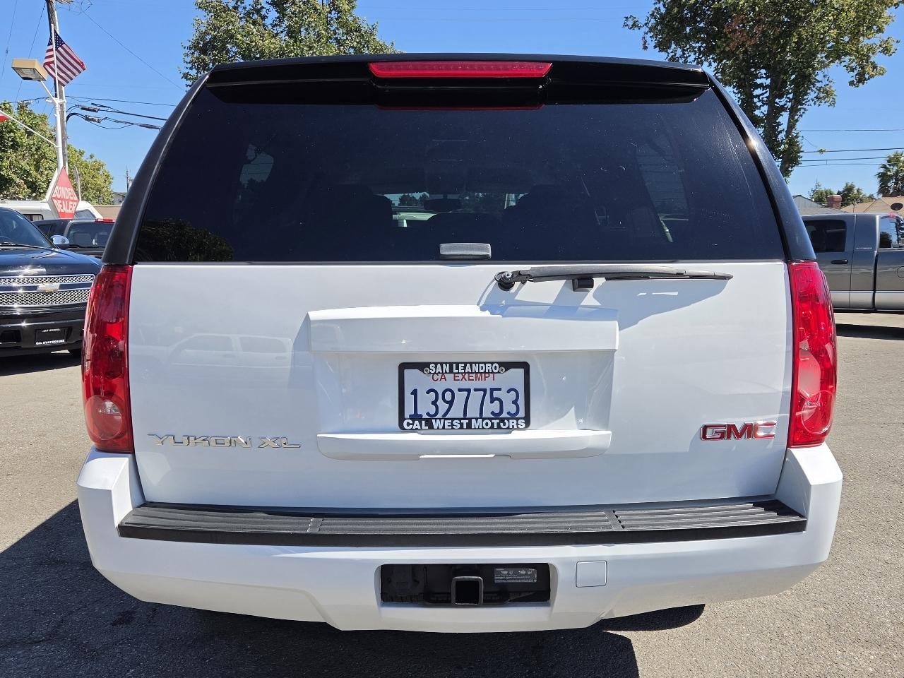 GMC Yukon XL  2013