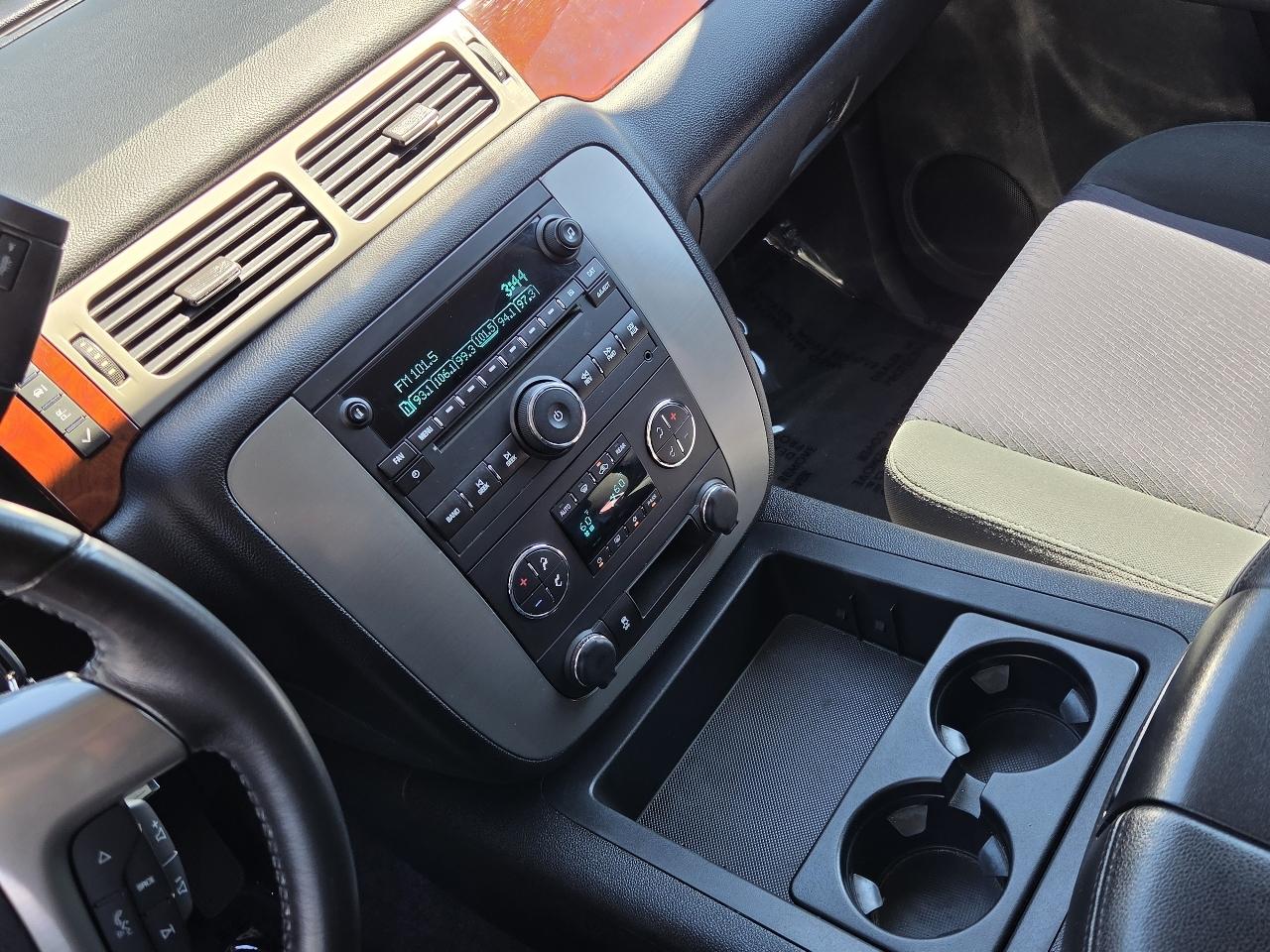 GMC Yukon XL  2013