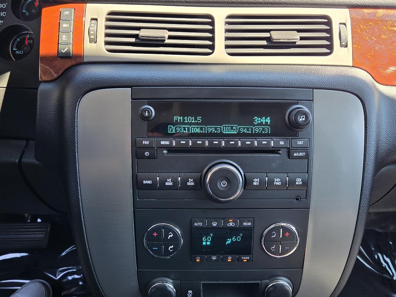 GMC Yukon XL  2013