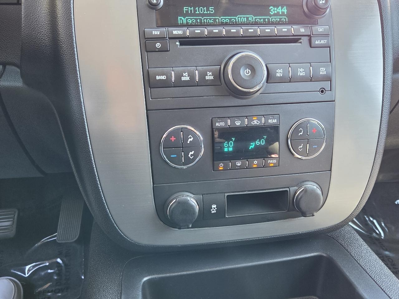 GMC Yukon XL  2013