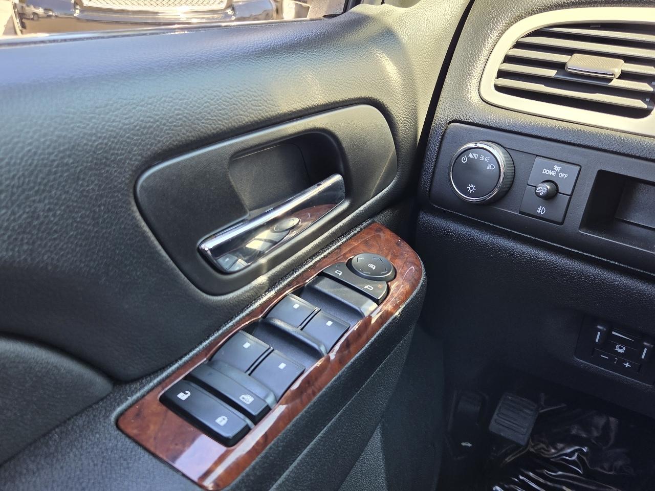 GMC Yukon XL  2013