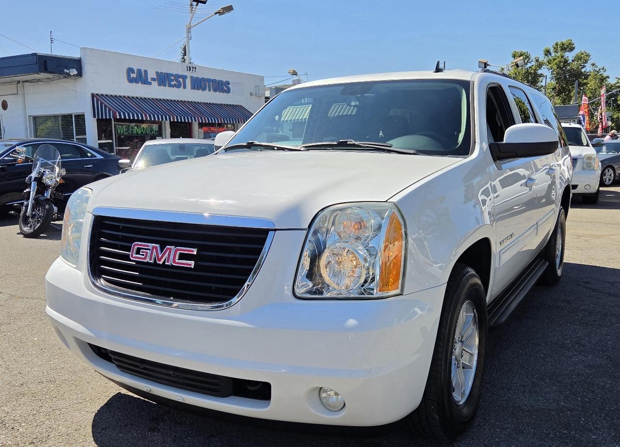 GMC Yukon XL  2013