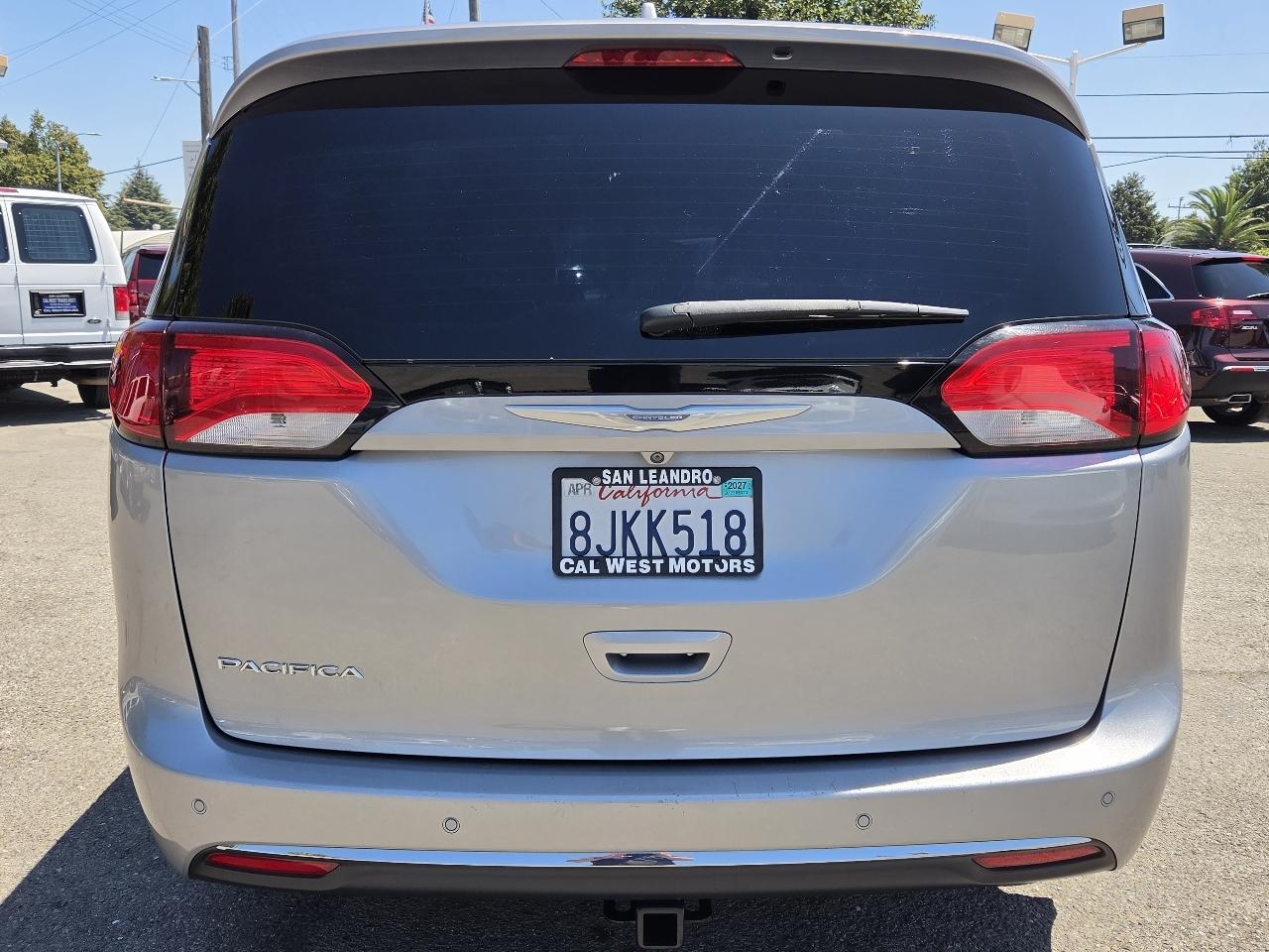 Chrysler Pacifica  2017