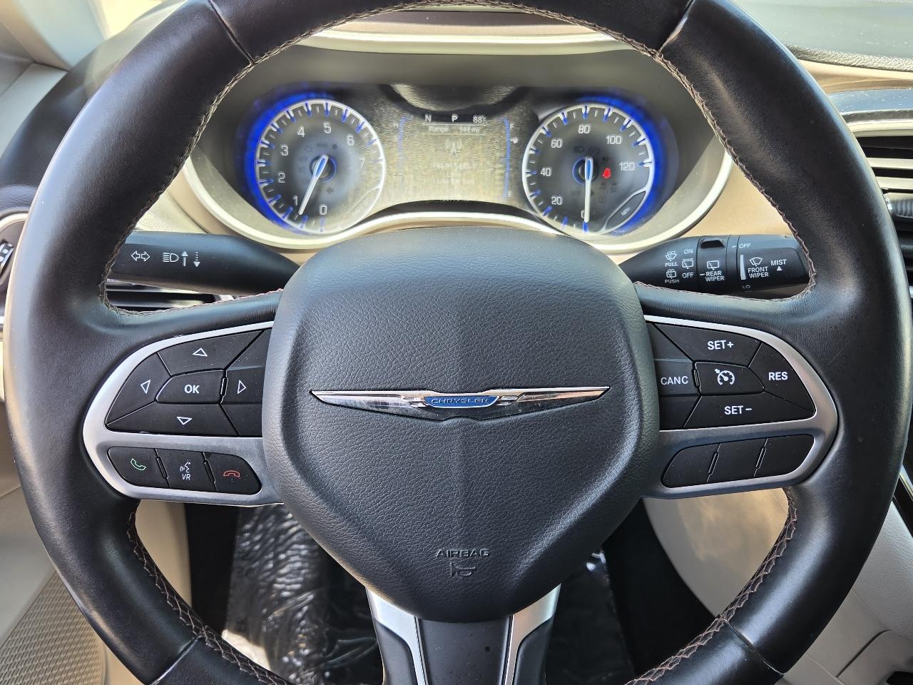 Chrysler Pacifica  2017