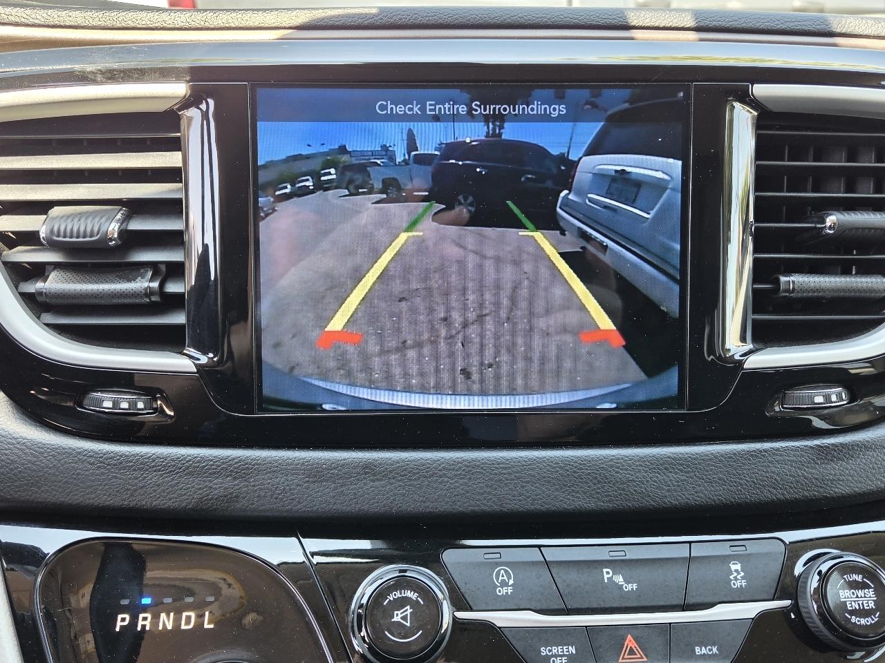 Chrysler Pacifica  2017