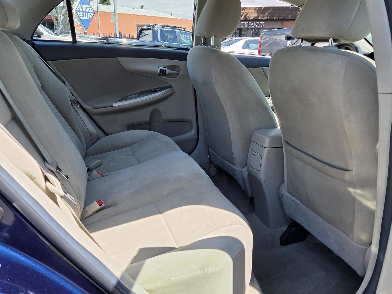 Toyota Corolla  2011