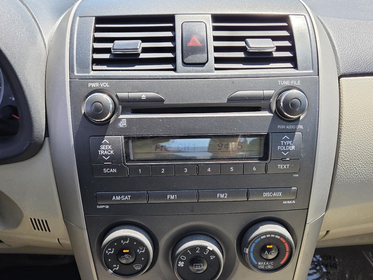 Toyota Corolla  2011