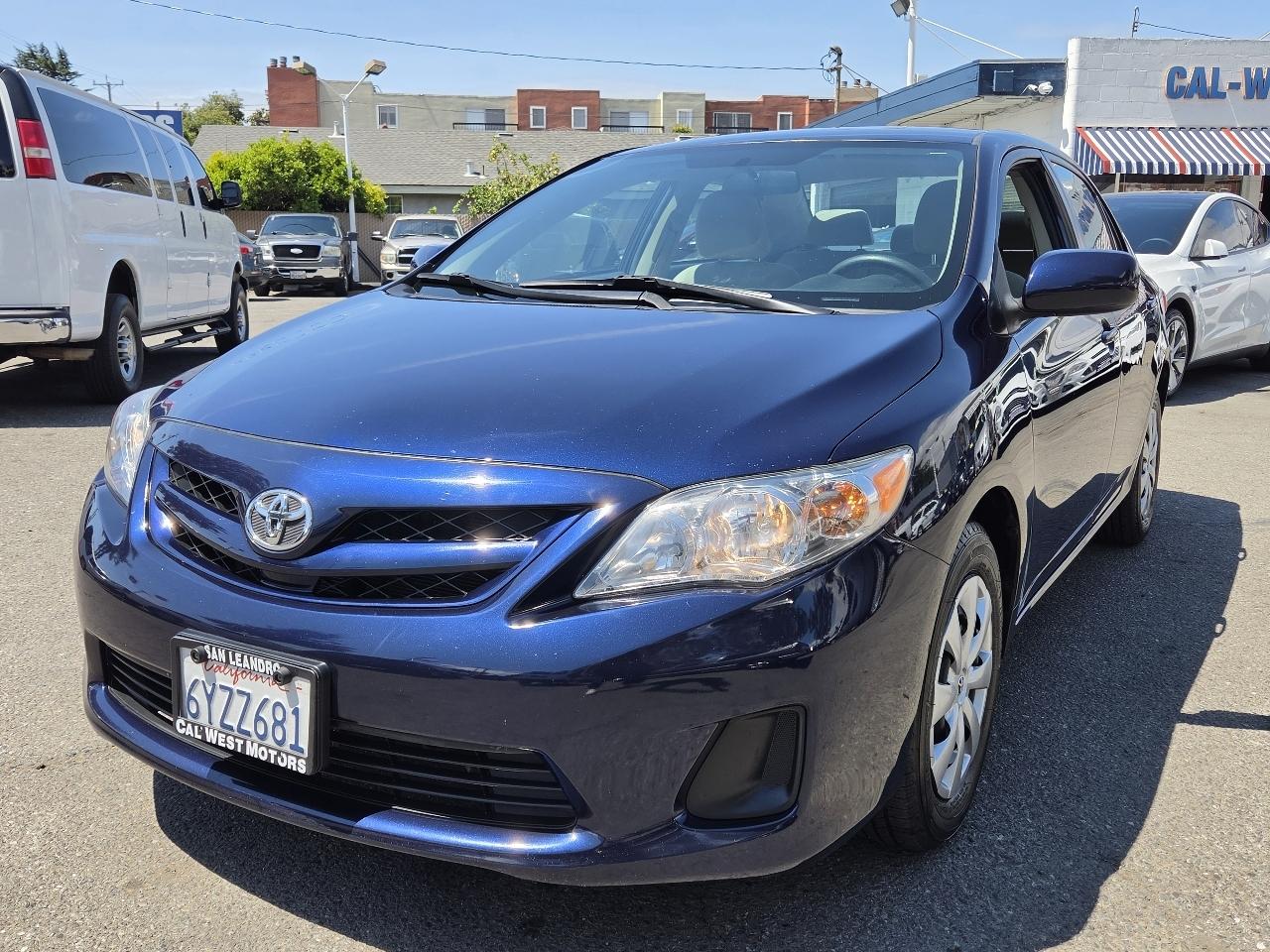 Toyota Corolla  2011