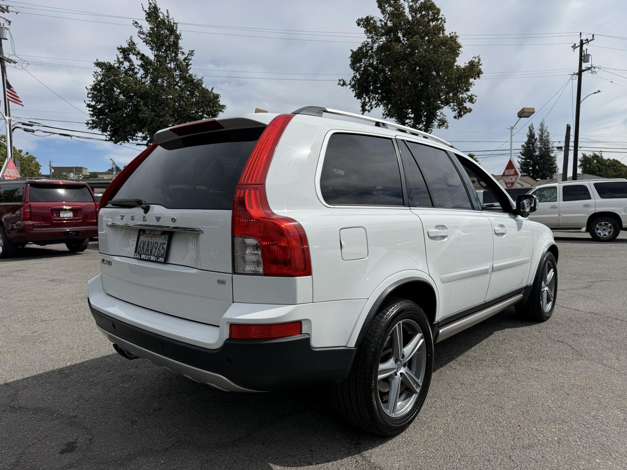 Volvo XC90  2010