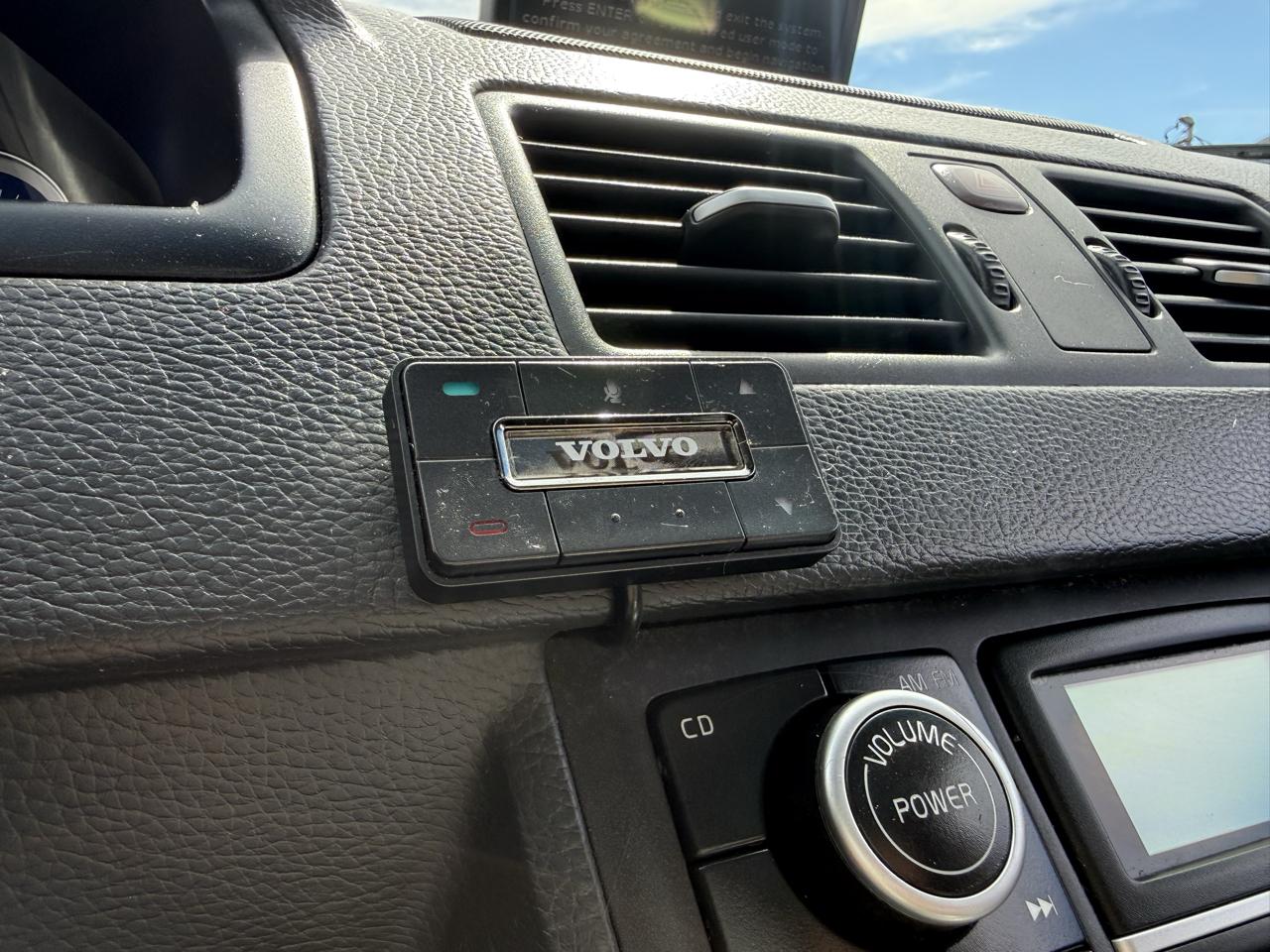 Volvo XC90  2010