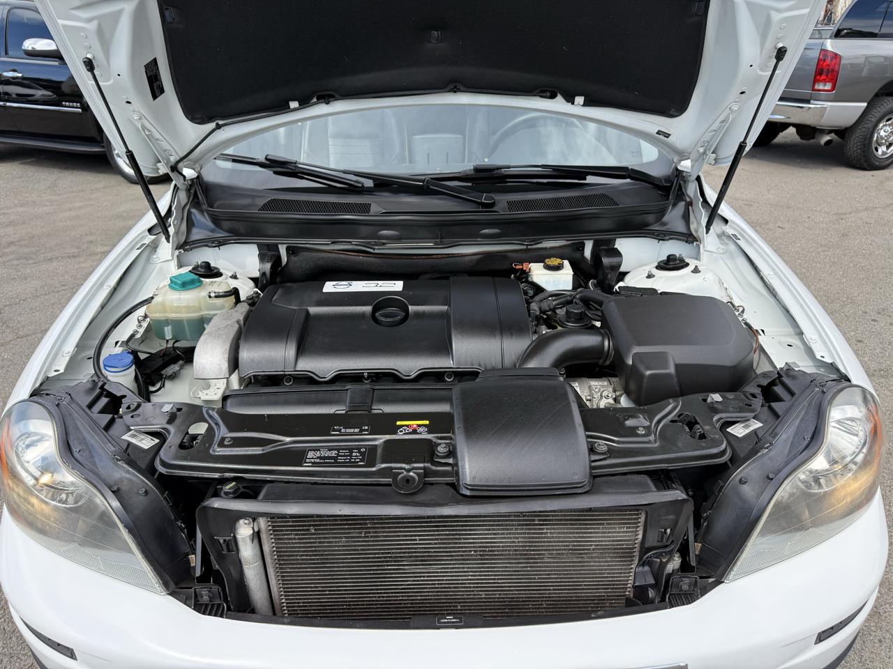 Volvo XC90  2010