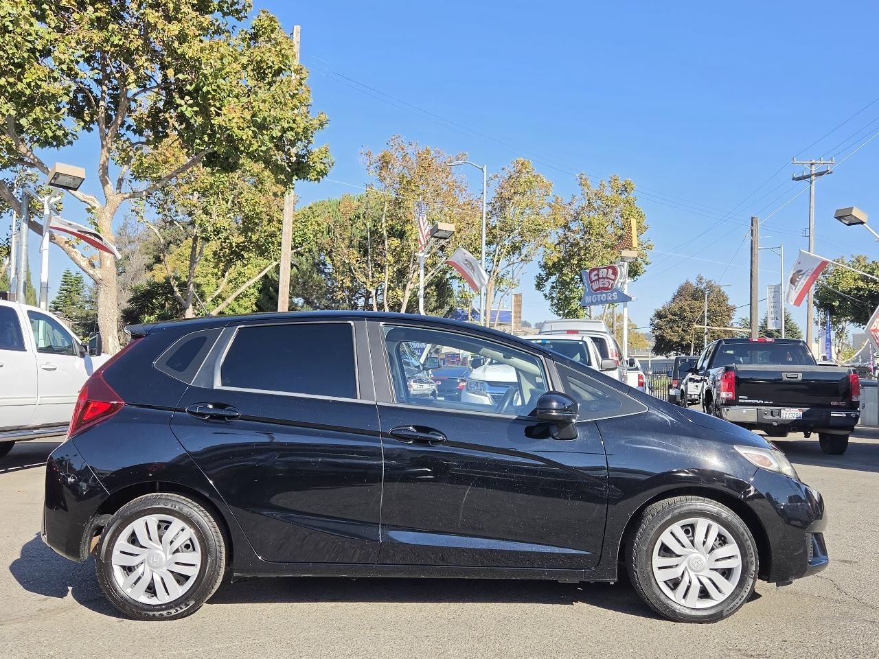 Honda Fit photo 31