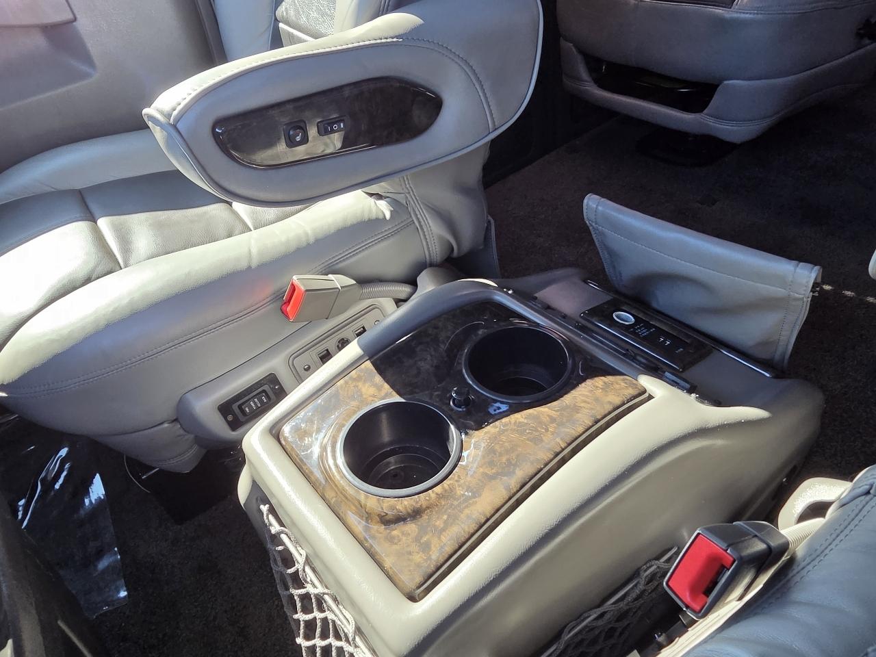GMC Savana photo 32