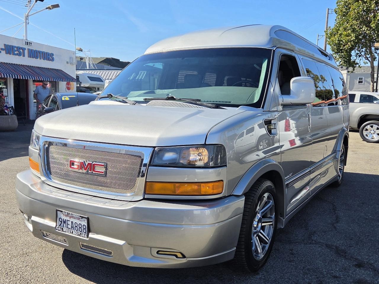 GMC Savana photo 40