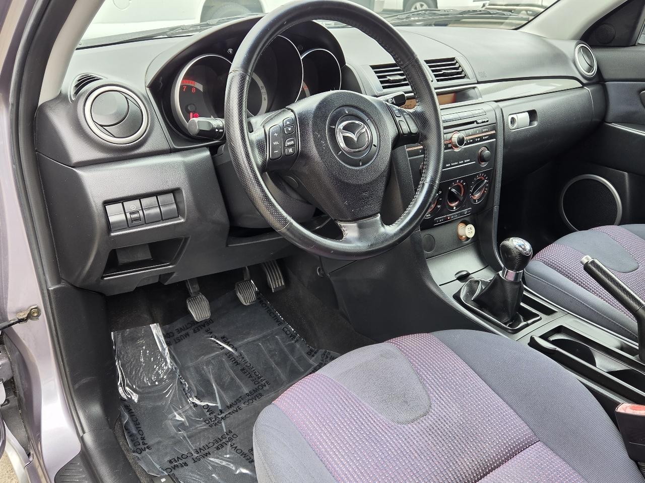 Mazda MAZDA3  2005