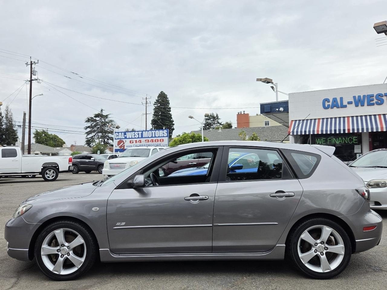 Mazda MAZDA3  2005