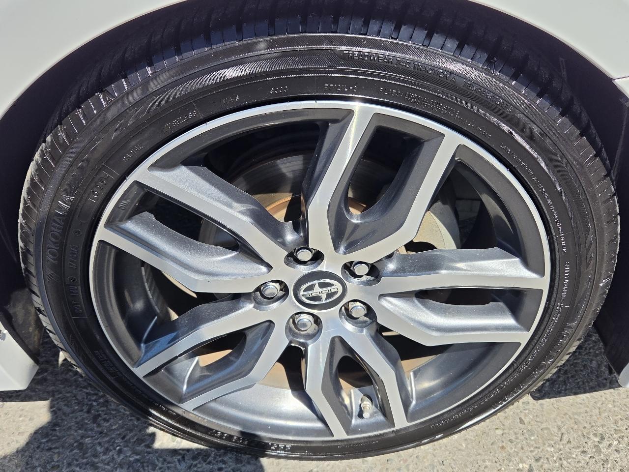 Scion tC  2014