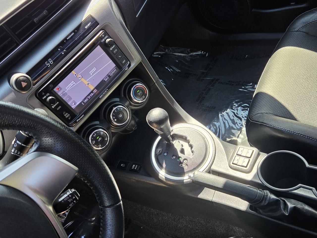 Scion tC  2014