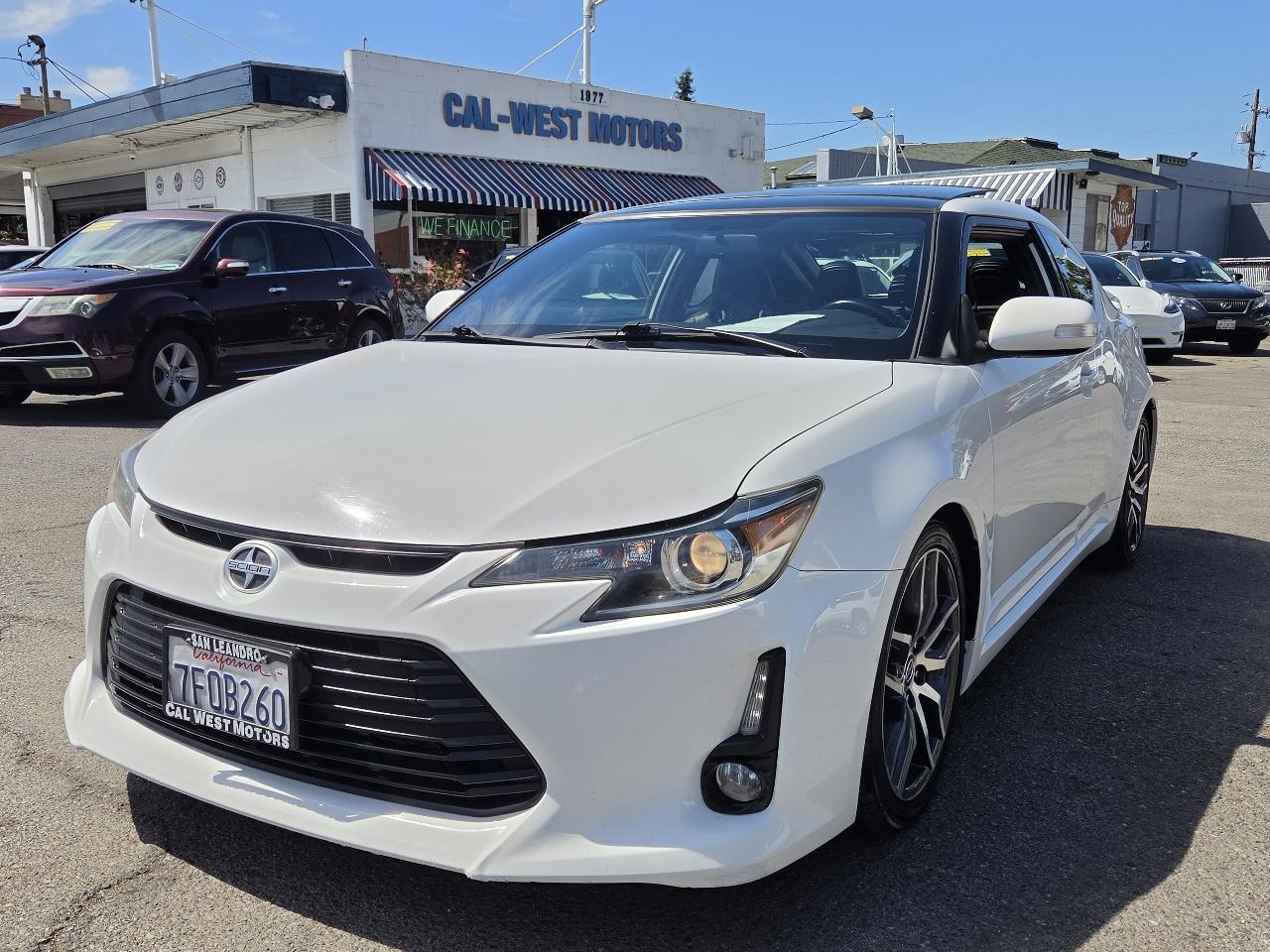 Scion tC  2014