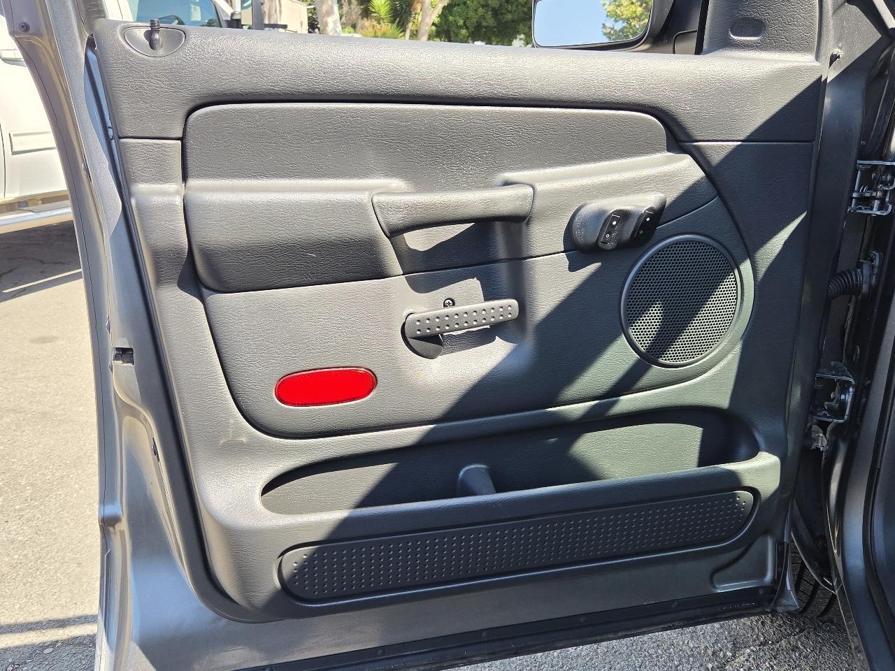 Dodge Ram photo 23