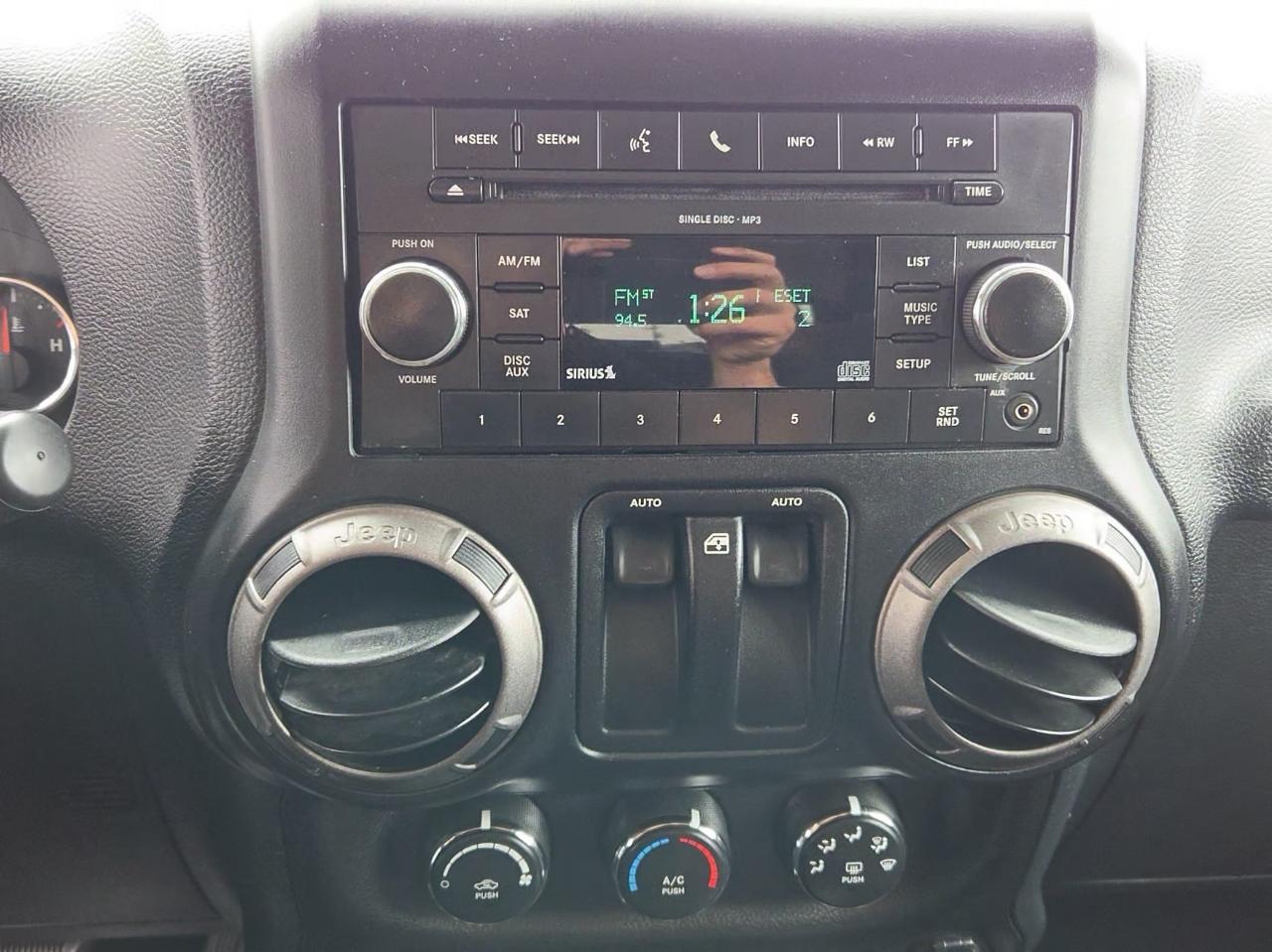 Jeep Wrangler  2011