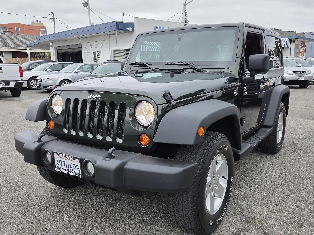 Jeep Wrangler  2011