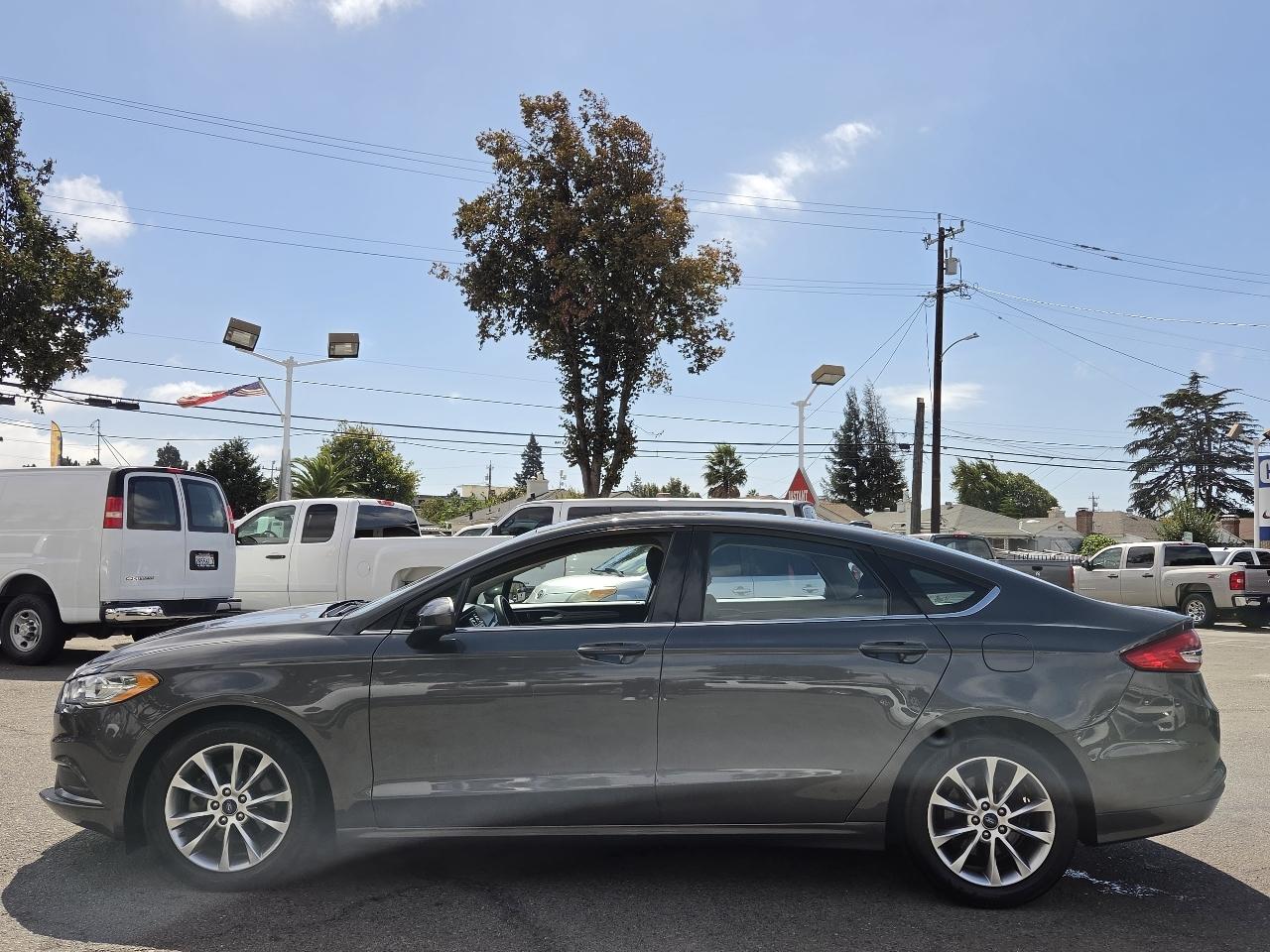 Ford Fusion  2017