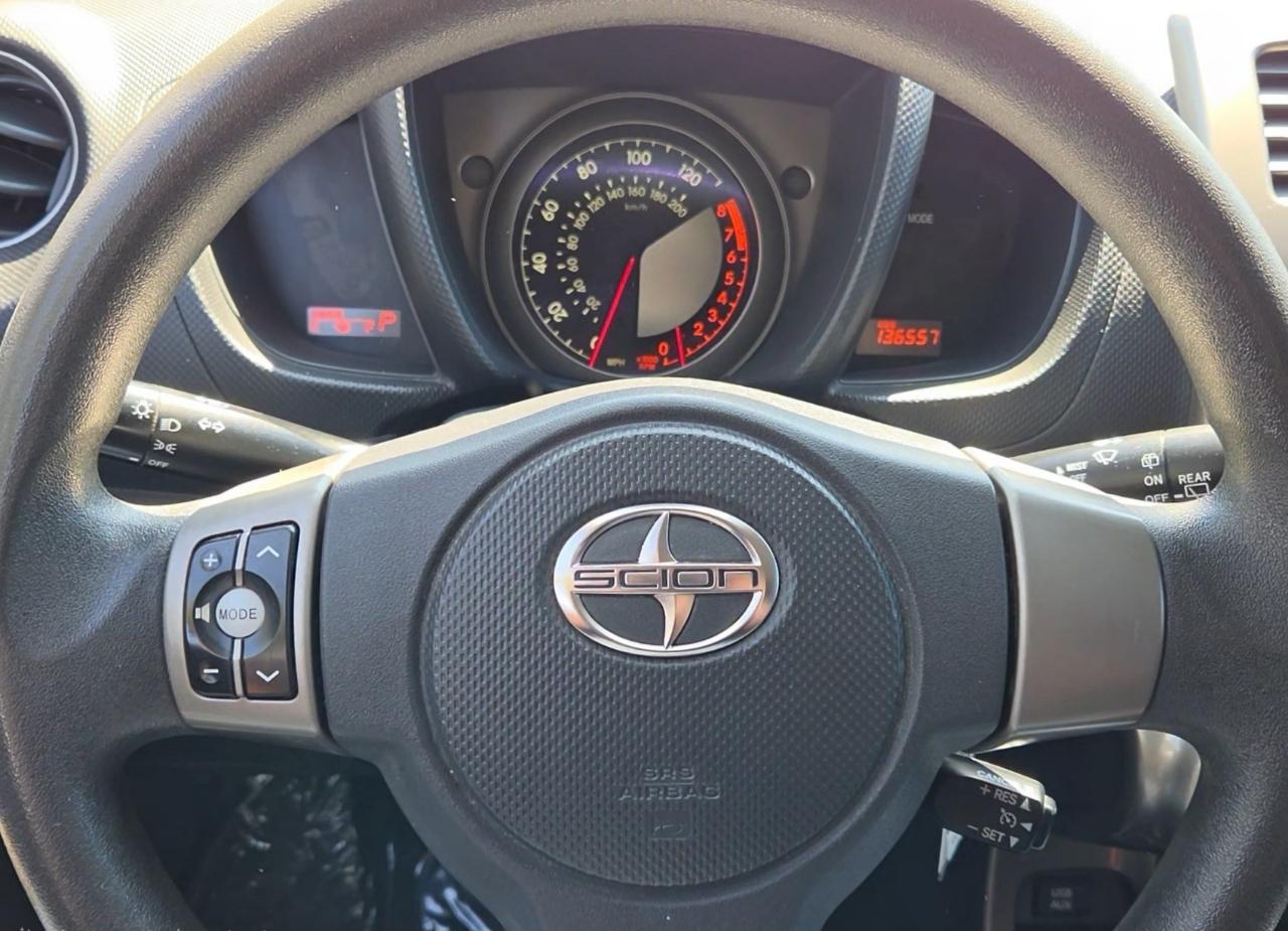 Scion xD  2012