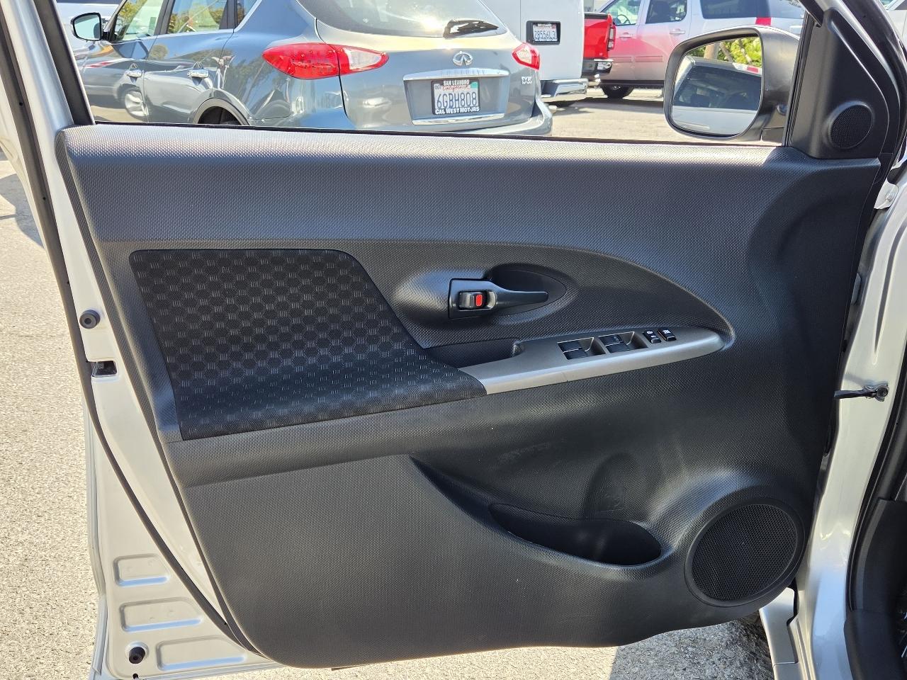Scion xD  2012