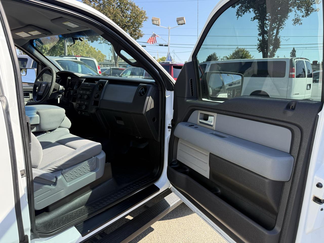 Ford F-150 photo 21