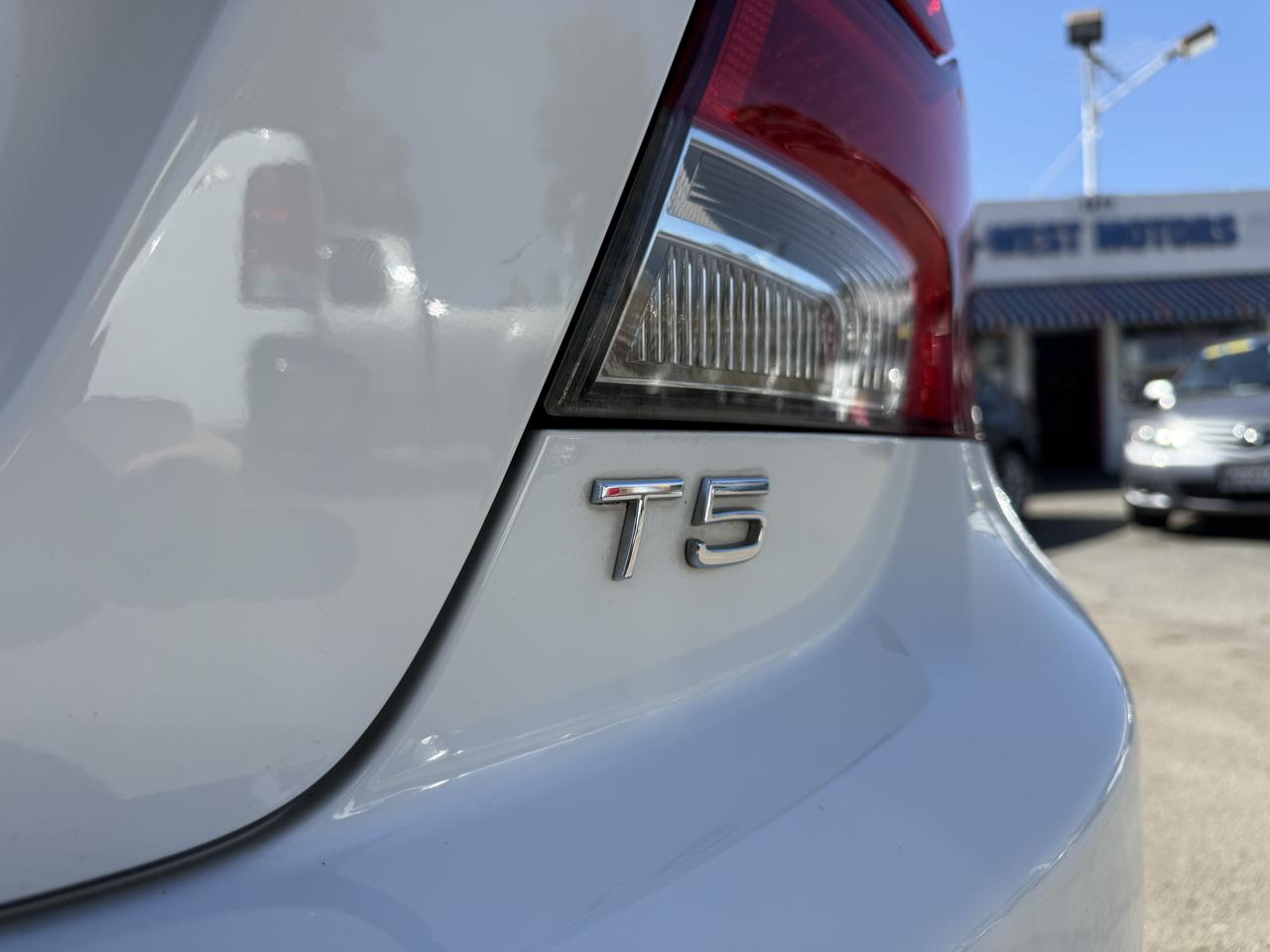 Volvo C70  2013