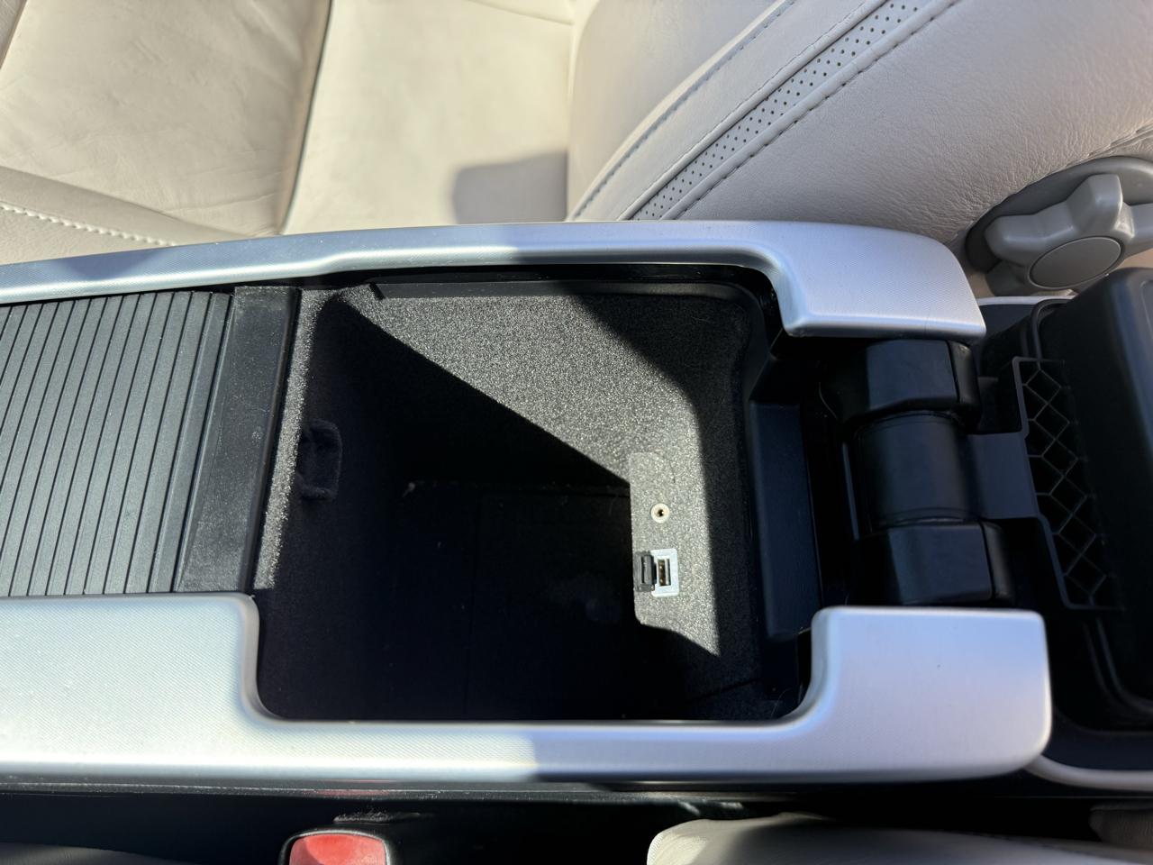Volvo C70  2013
