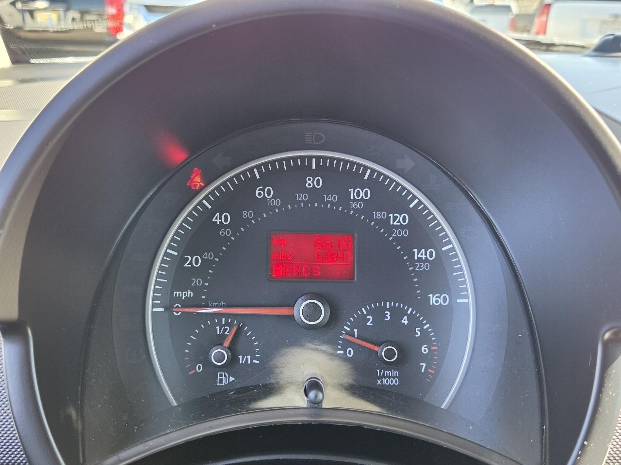 Volkswagen New Beetle Convertible  2009