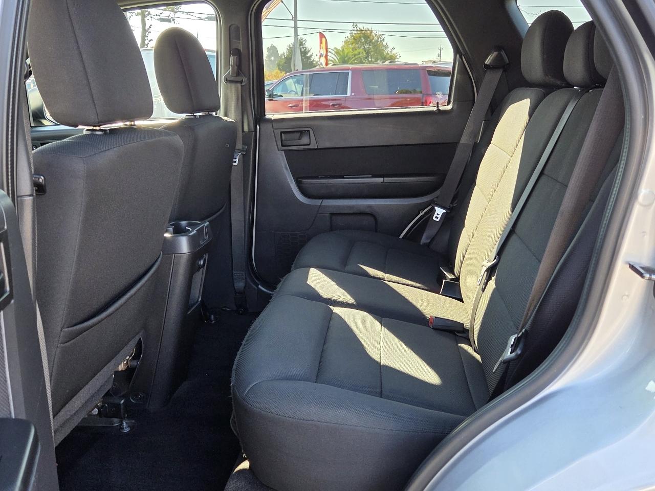 Ford Escape photo 4