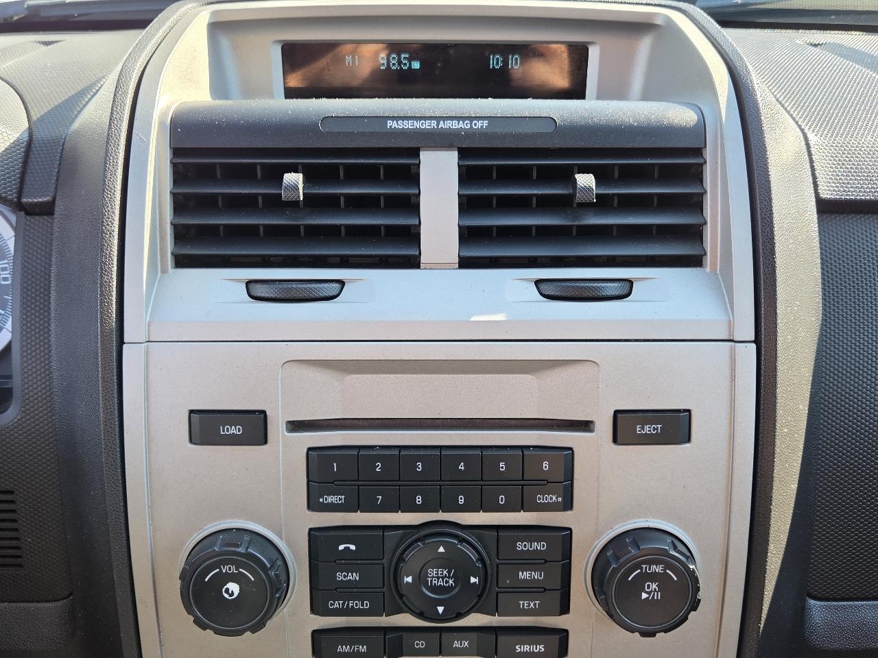 Ford Escape photo 19