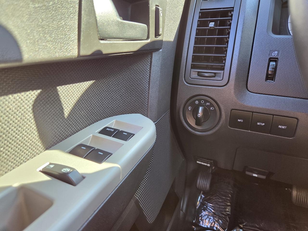 Ford Escape photo 21