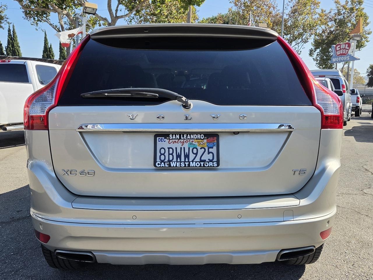 Volvo XC60 photo 5