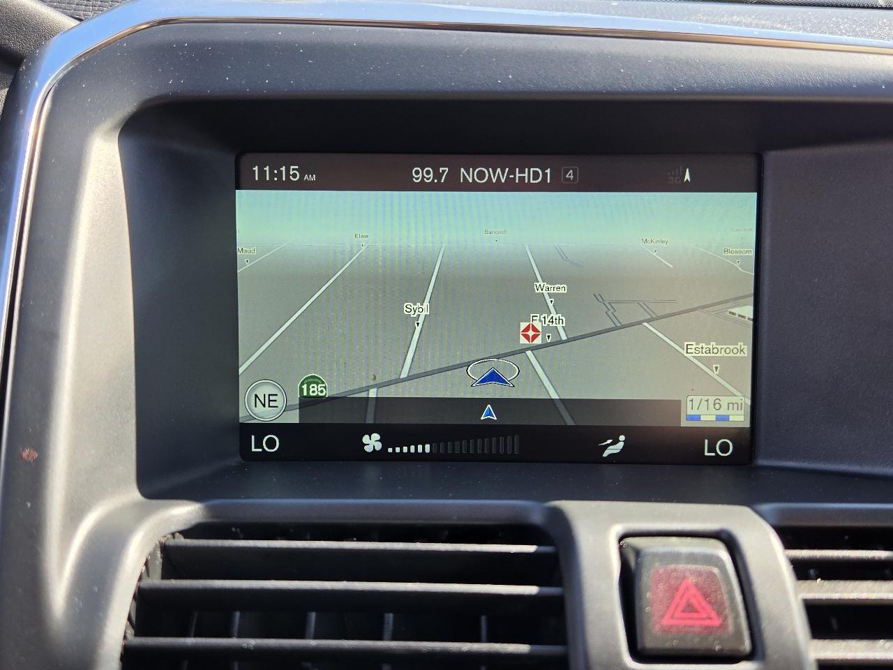 Volvo XC60 photo 19