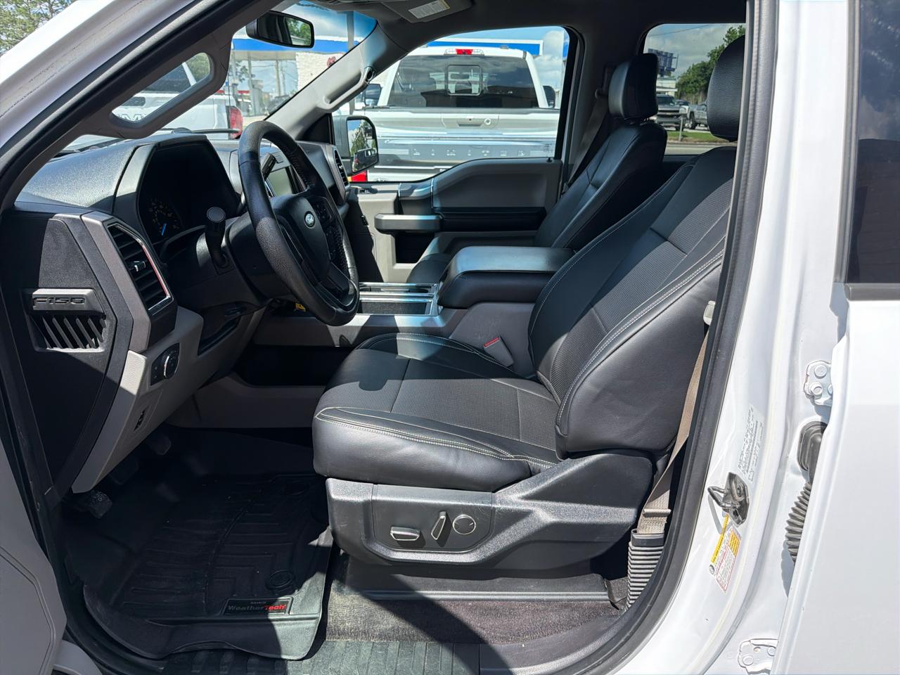 Ford F-150 XLT SuperCrew 6.5-ft. Bed 4WD 2015