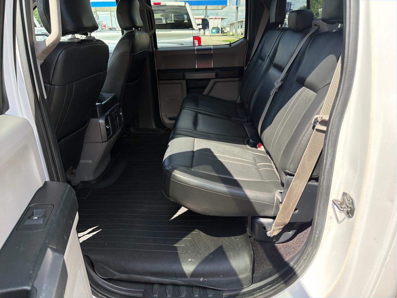 Ford F-150 XLT SuperCrew 6.5-ft. Bed 4WD 2015