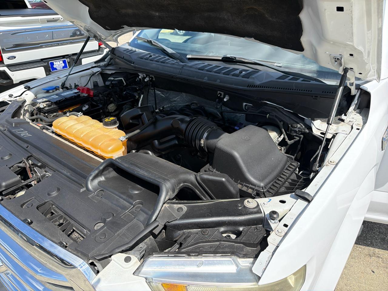 Ford F-150 XLT SuperCrew 6.5-ft. Bed 4WD 2015