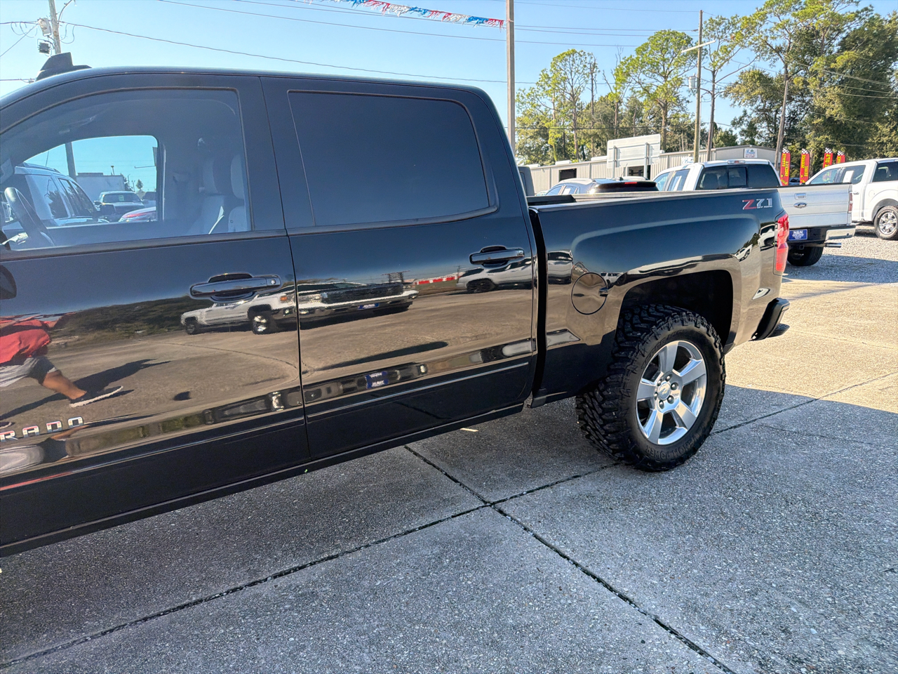 Chevrolet Silverado 1500 1LT Crew Cab 4WD 2018 Chevrolet Silverado 1500 1LT Crew Cab 4WD 2018
