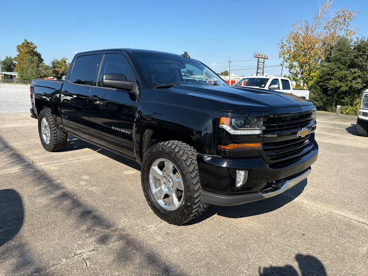 Chevrolet Silverado 1500 1LT Crew Cab 4WD 2018 Chevrolet Silverado 1500 1LT Crew Cab 4WD 2018