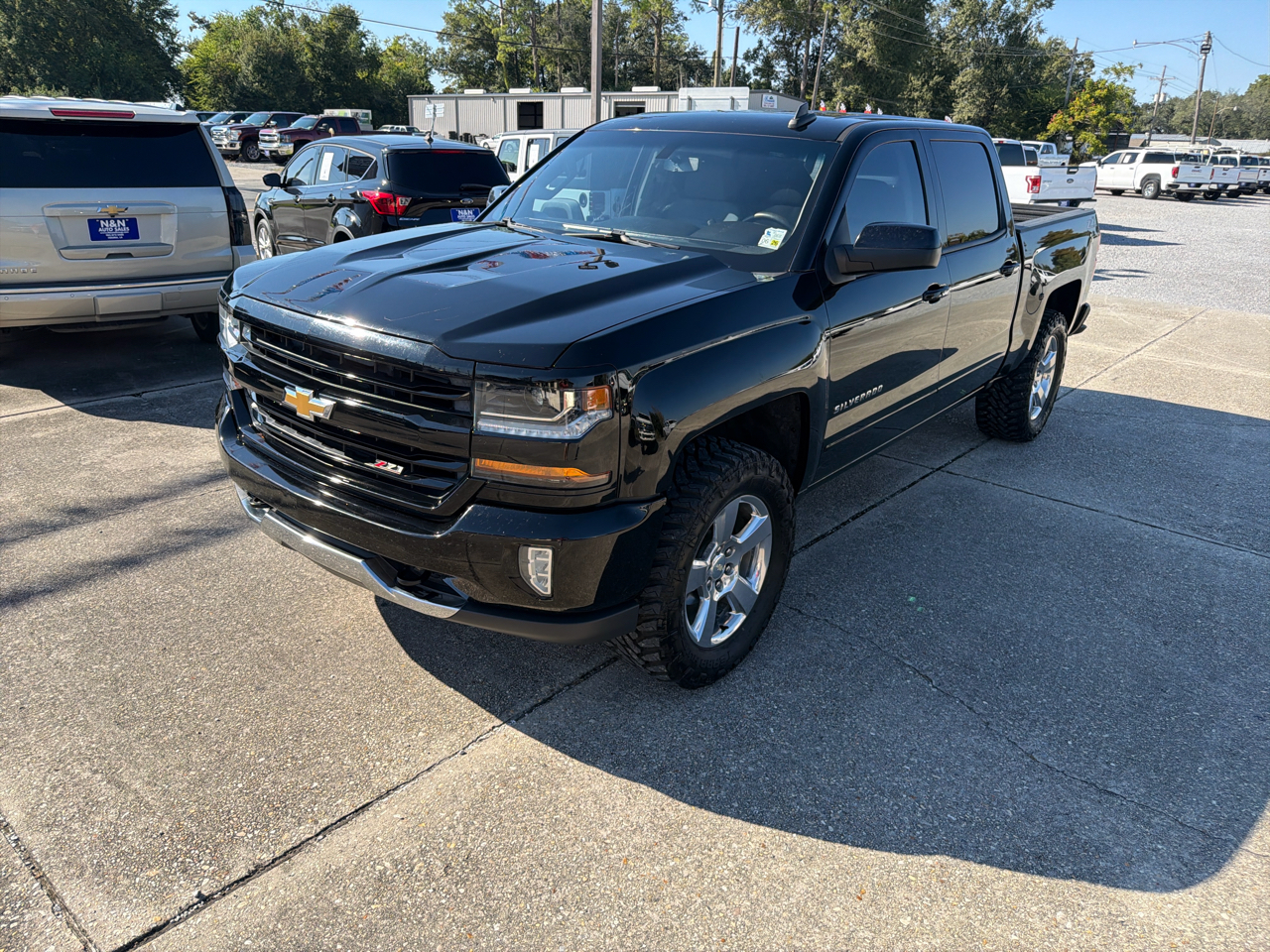 Chevrolet Silverado 1500 1LT Crew Cab 4WD 2018 Chevrolet Silverado 1500 1LT Crew Cab 4WD 2018