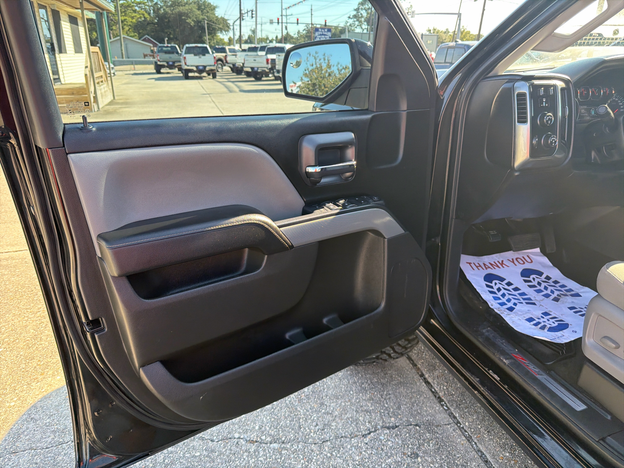 Chevrolet Silverado 1500 1LT Crew Cab 4WD 2018 Chevrolet Silverado 1500 1LT Crew Cab 4WD 2018