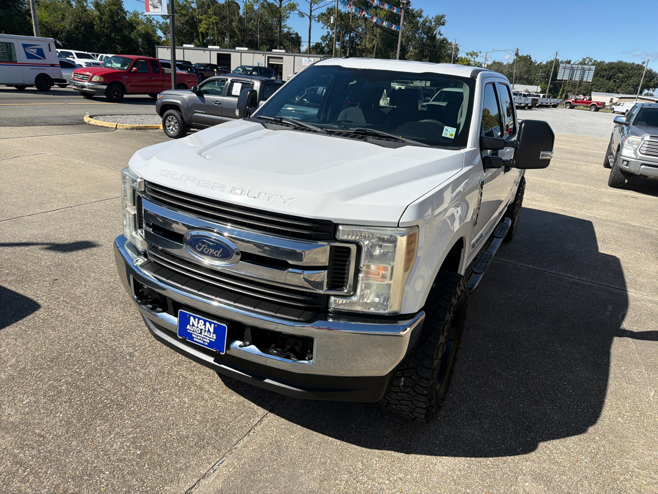 Ford F-250 SD XLT Crew Cab 4WD 2018 Ford F-250 SD XLT Crew Cab 4WD 2018