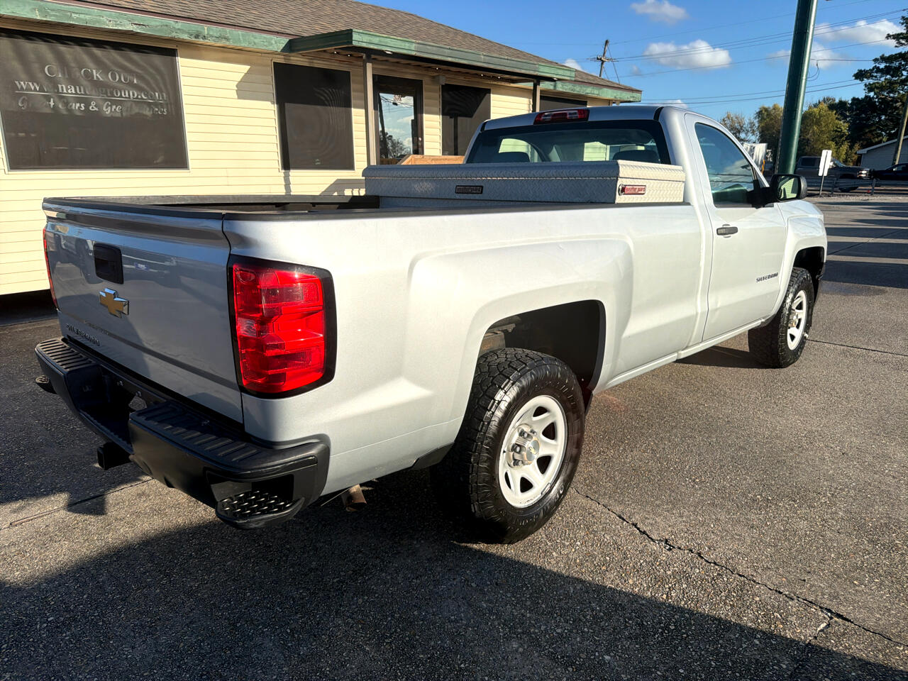 Chevrolet Silverado 1500 2WD Reg Cab 140" Work Truck 2015